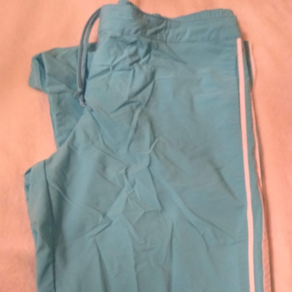 NWT Nike track pants, XL (16/18)